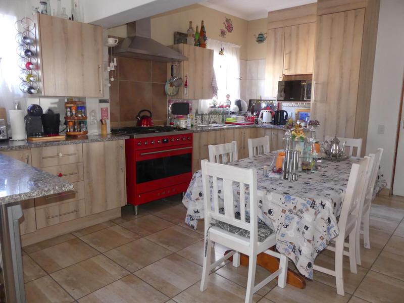 3 Bedroom Property for Sale in Harbour Lights Western Cape